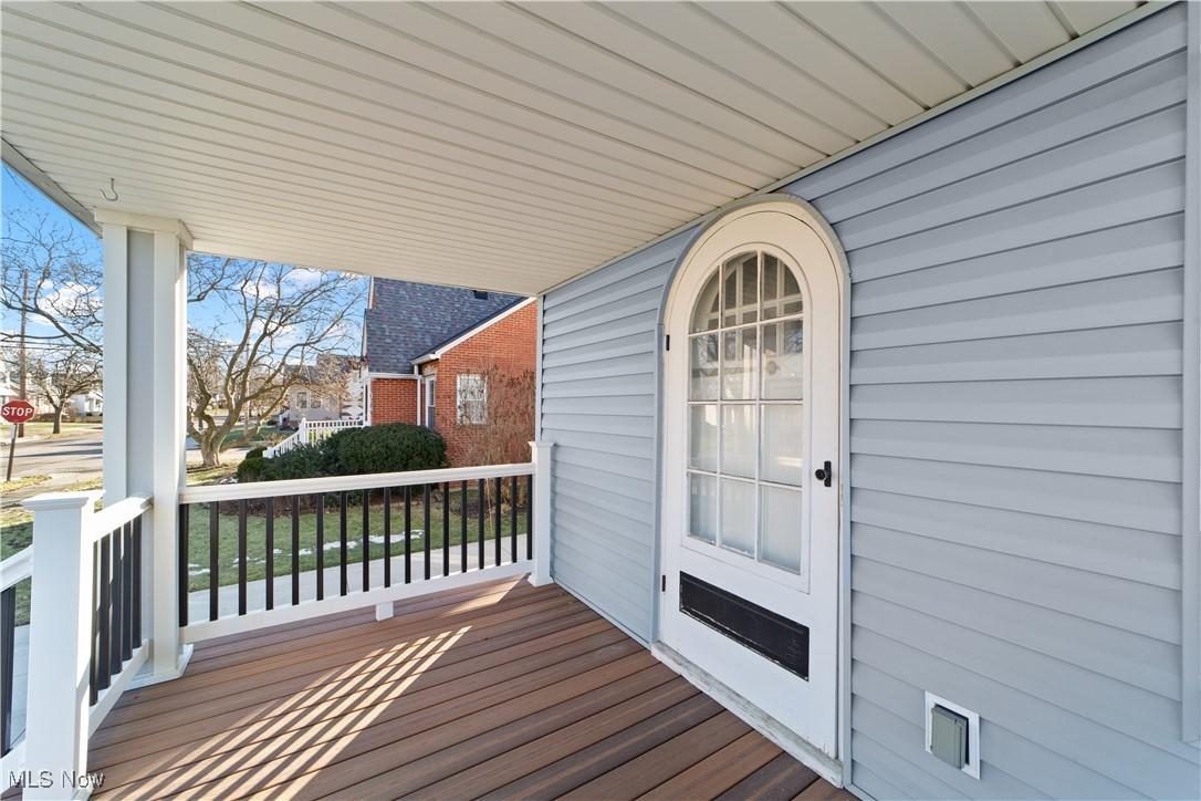 16809 Melgrave Avenue Cleveland OH 44135