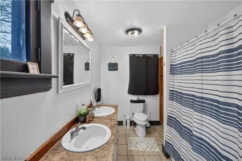 728 Wall Street Akron OH 44310