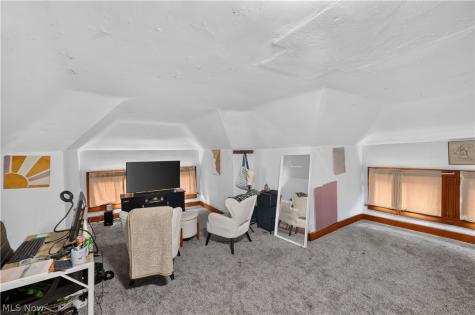 728 Wall Street Akron OH 44310