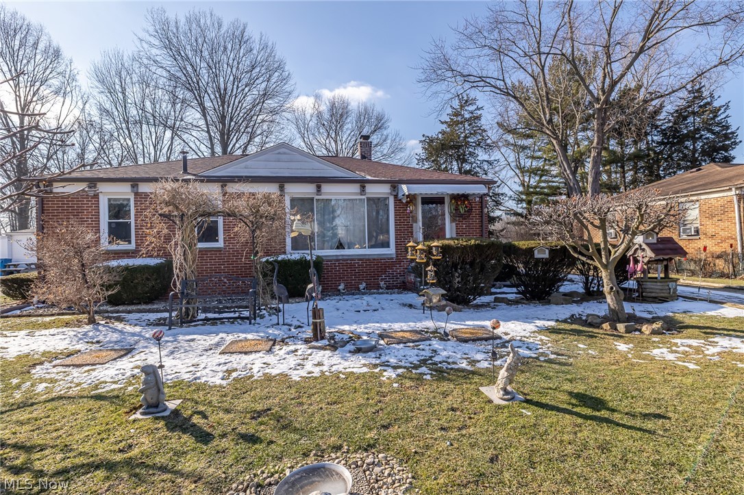 37891 Lake Drive Avon OH 44011
