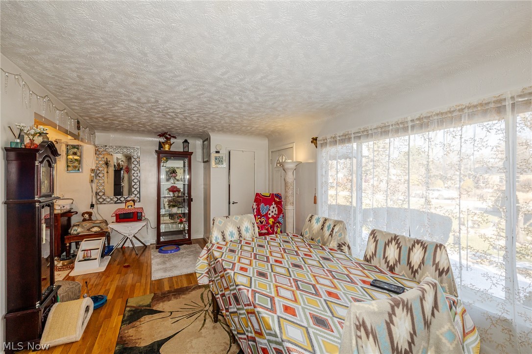 37891 Lake Drive Avon OH 44011