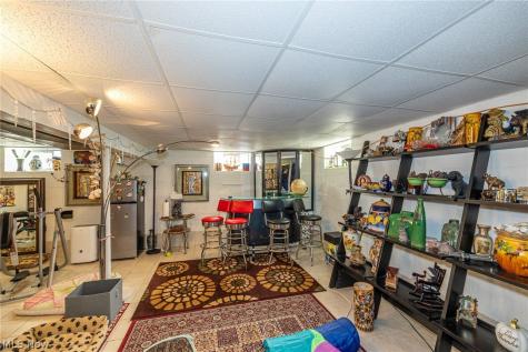 37891 Lake Drive Avon OH 44011