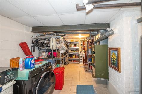 37891 Lake Drive Avon OH 44011
