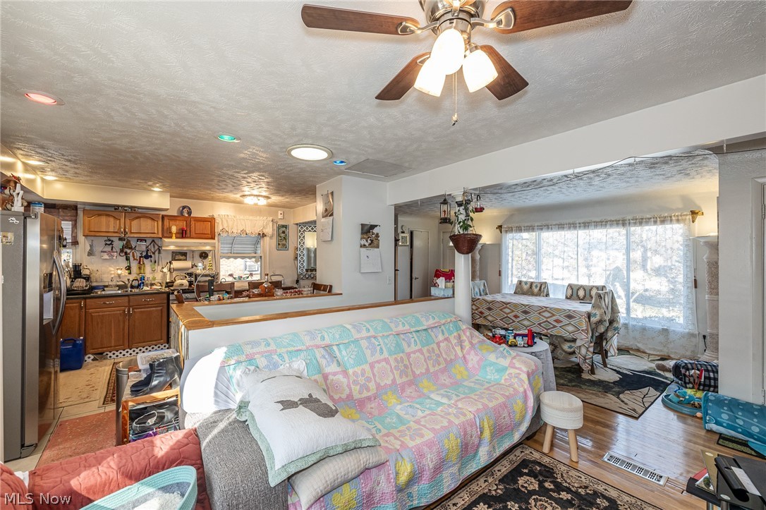 37891 Lake Drive Avon OH 44011