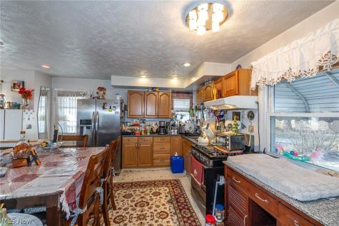 37891 Lake Drive Avon OH 44011