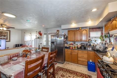 37891 Lake Drive Avon OH 44011