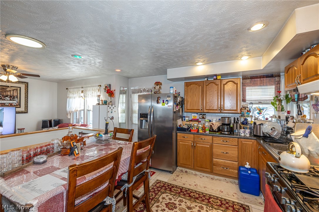 37891 Lake Drive Avon OH 44011