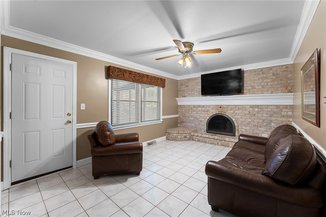 178 Shorehaven Drive Boardman OH 44512