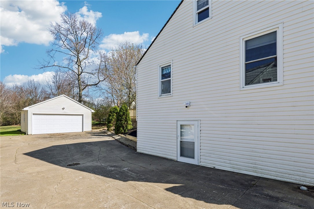 2825 Orchard Drive Willoughby Hills OH 44092