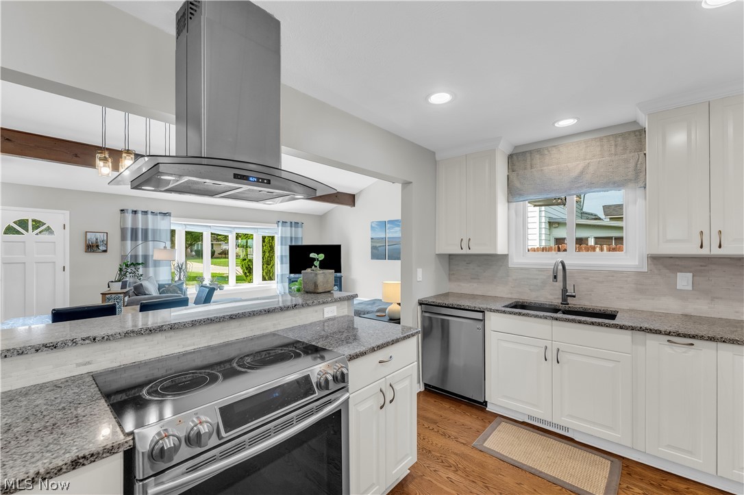 6027 Park Ridge Drive North Olmsted OH 44070