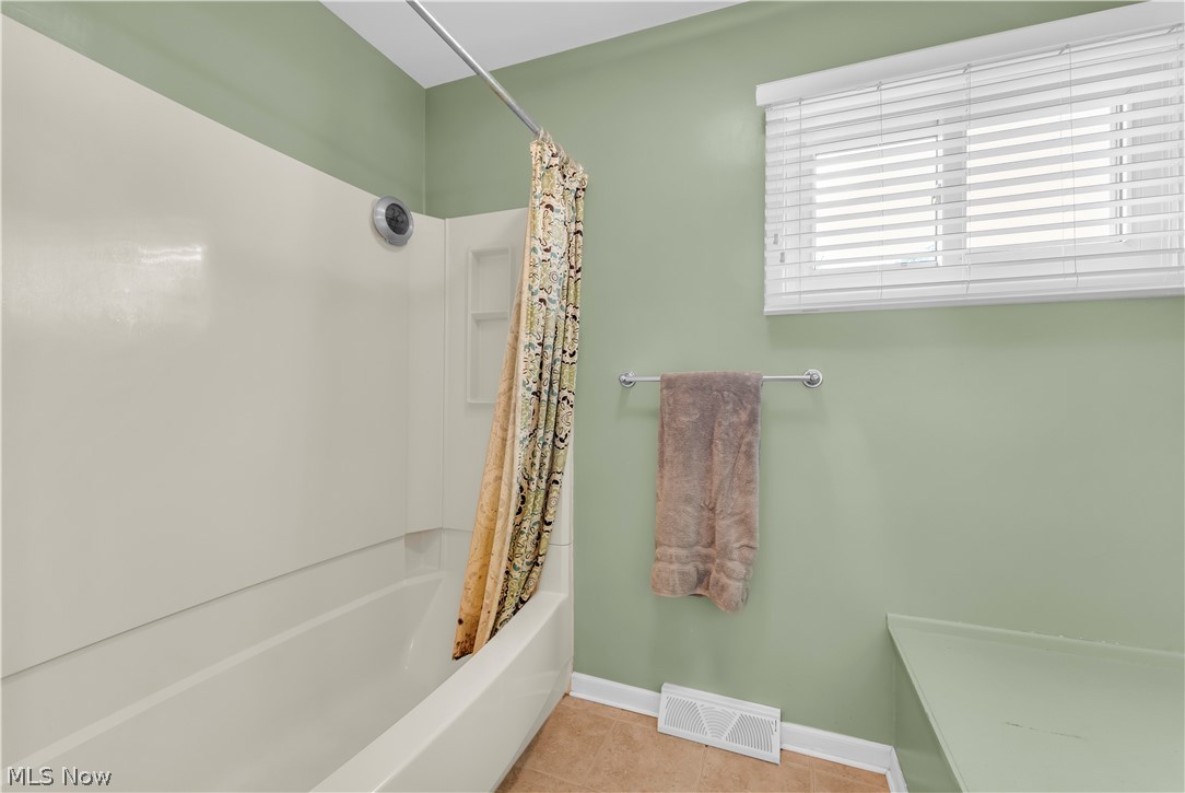 6027 Park Ridge Drive North Olmsted OH 44070