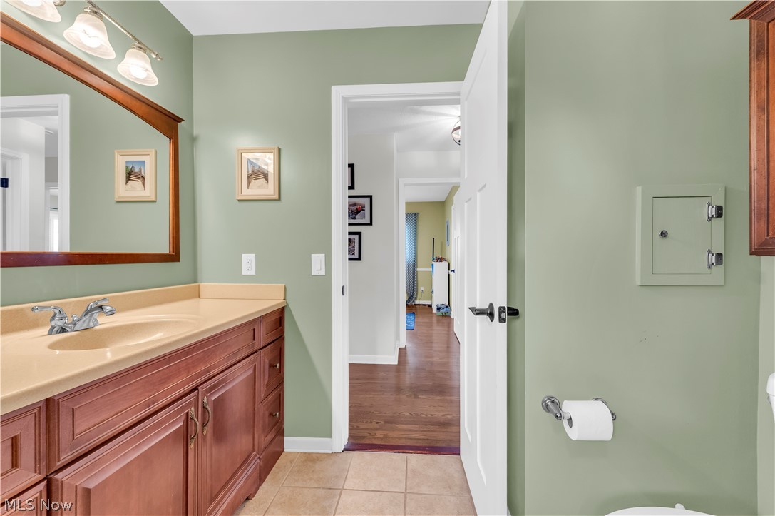 6027 Park Ridge Drive North Olmsted OH 44070