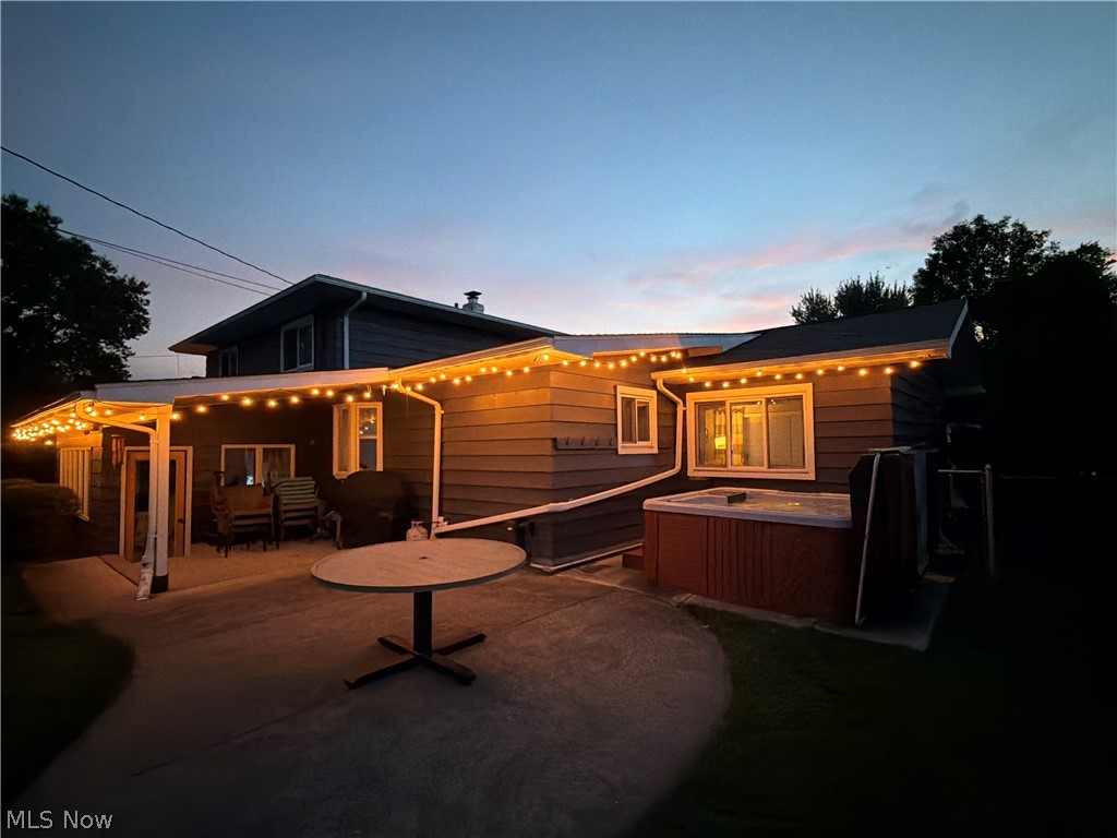 6027 Park Ridge Drive North Olmsted OH 44070
