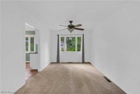 6210 Mills Creek Lane North Ridgeville OH 44039
