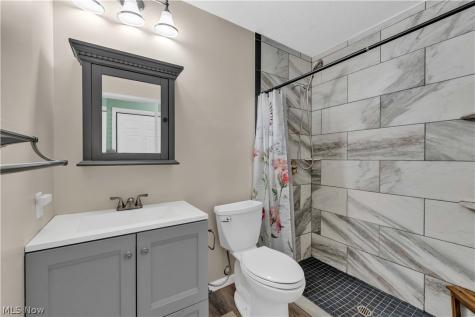 6210 Mills Creek Lane North Ridgeville OH 44039