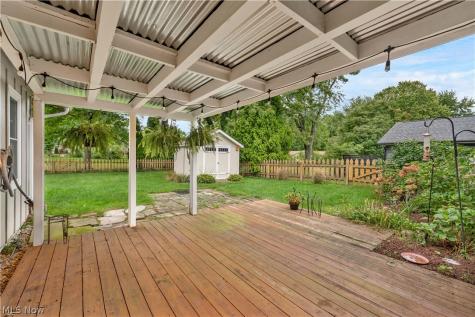6210 Mills Creek Lane North Ridgeville OH 44039