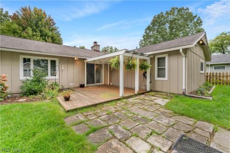6210 Mills Creek Lane North Ridgeville OH 44039