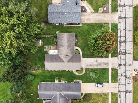 6210 Mills Creek Lane North Ridgeville OH 44039