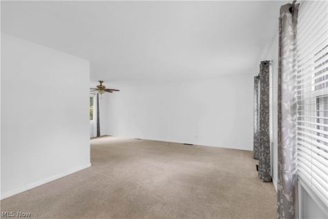 6210 Mills Creek Lane North Ridgeville OH 44039