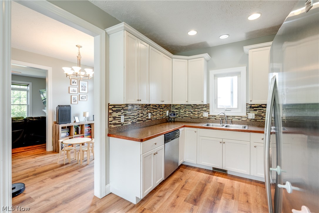 2750 Himelrigh Boulevard Barberton OH 44203