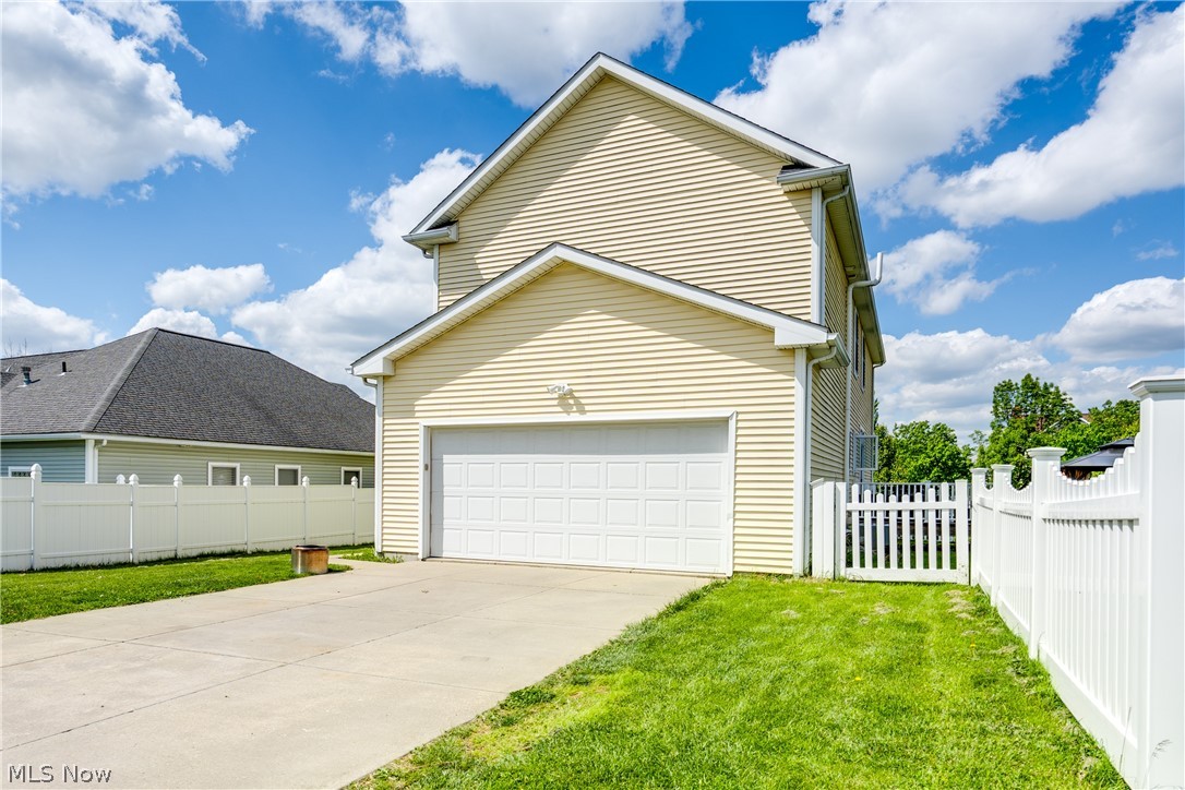 2750 Himelrigh Boulevard Barberton OH 44203