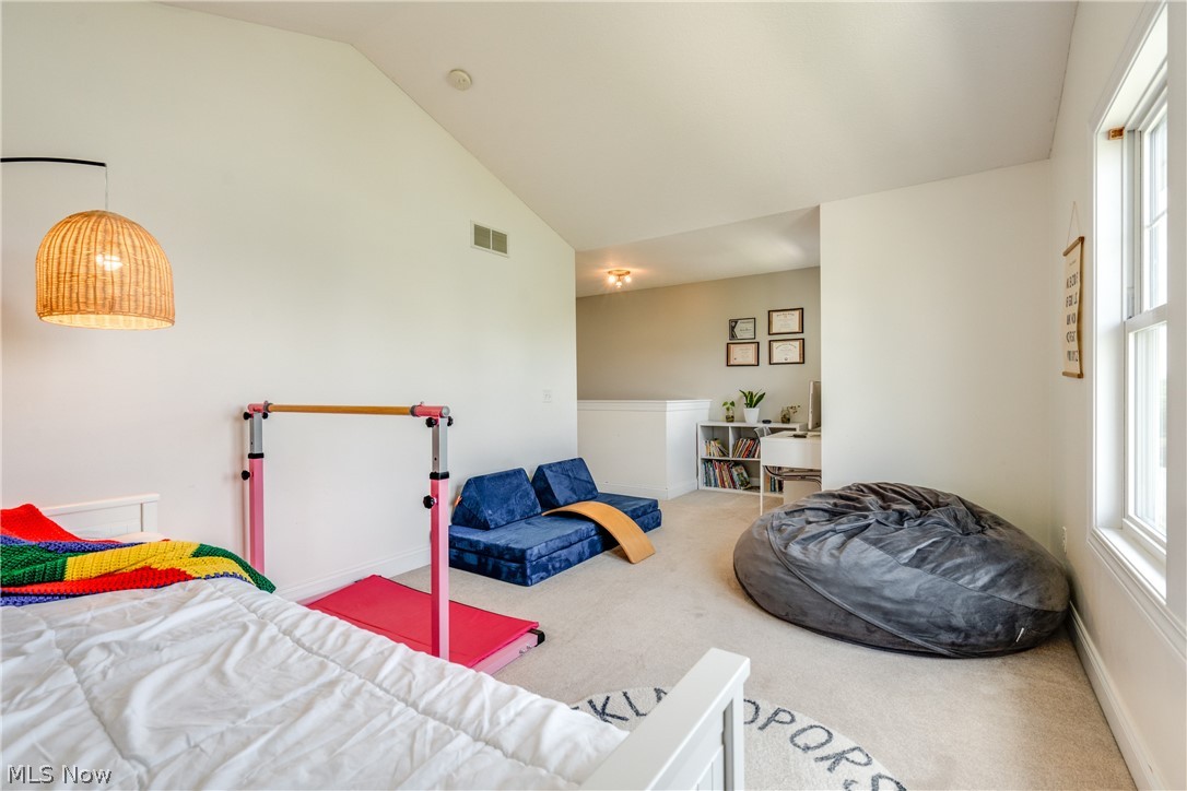 2750 Himelrigh Boulevard Barberton OH 44203