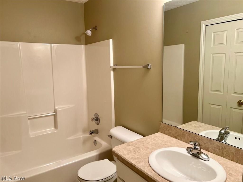 11221 Peppermint Place North Royalton OH 44133