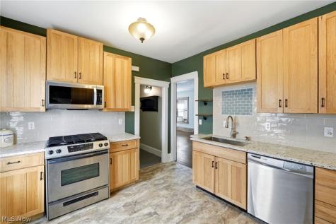 425 West Avenue Elyria OH 44035