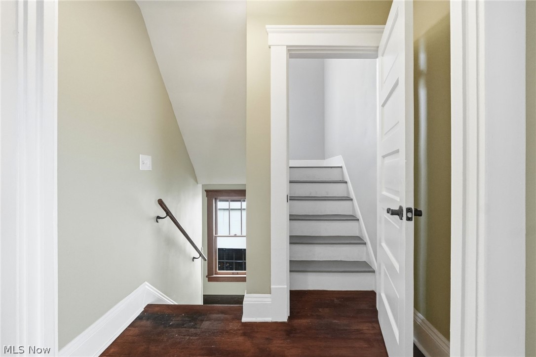 425 West Avenue Elyria OH 44035