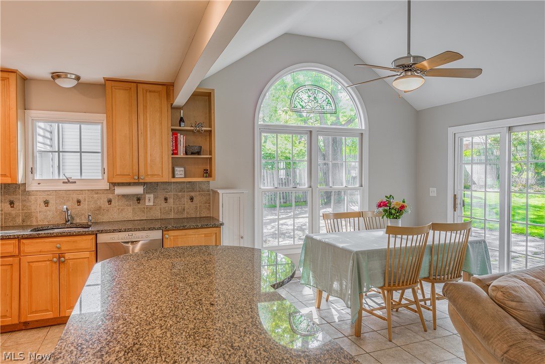 22532 Byron Road Shaker Heights OH 44122