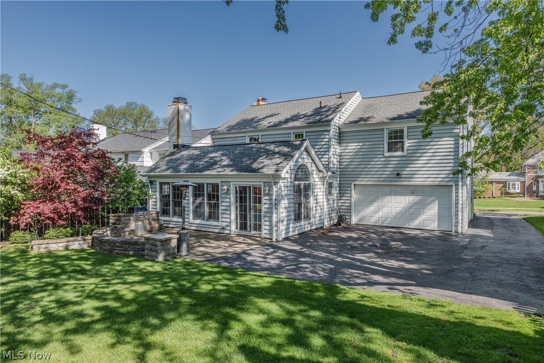22532 Byron Road Shaker Heights OH 44122