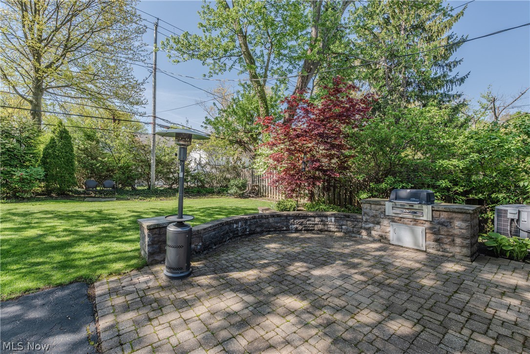 22532 Byron Road Shaker Heights OH 44122