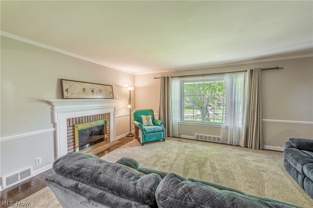 22532 Byron Road Shaker Heights OH 44122