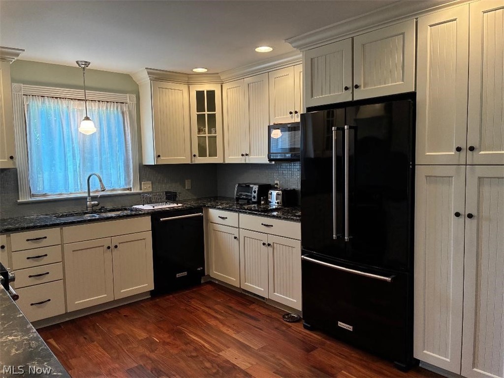 573 Grandview Avenue East Palestine OH 44413