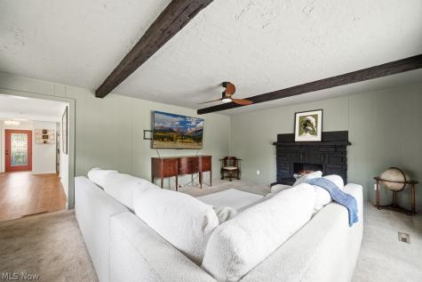 4697 Canterbury Road North Olmsted OH 44070