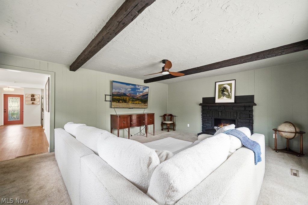 4697 Canterbury Road North Olmsted OH 44070