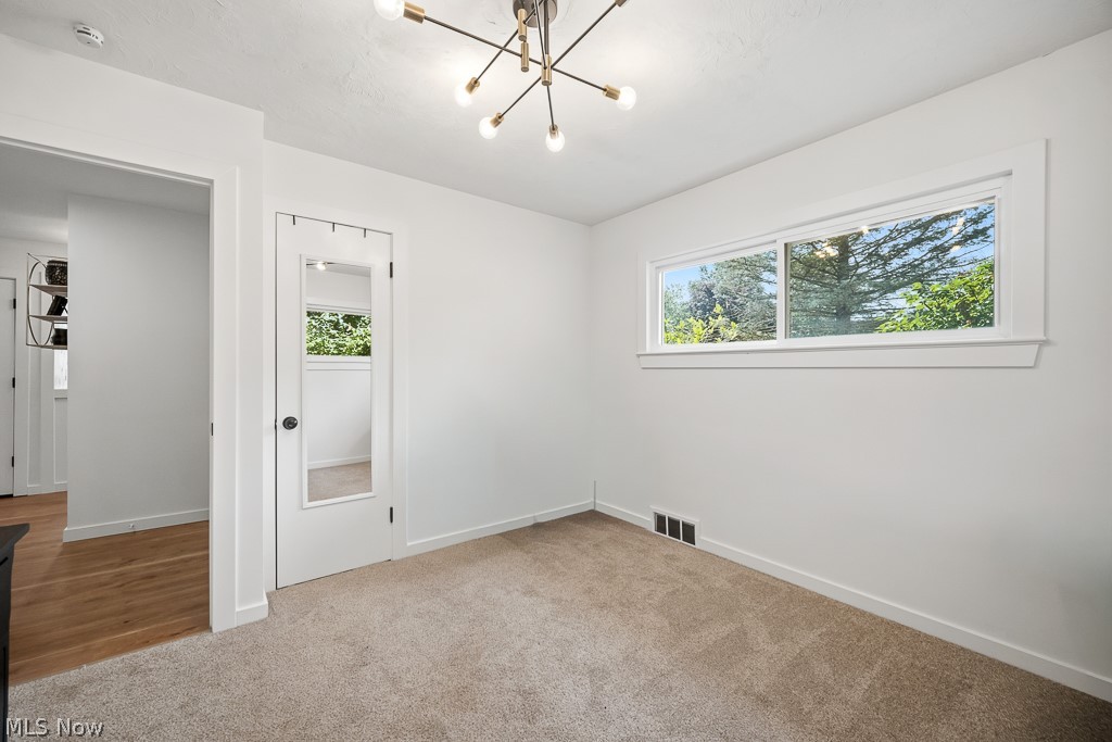 4697 Canterbury Road North Olmsted OH 44070
