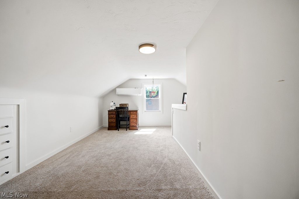4697 Canterbury Road North Olmsted OH 44070