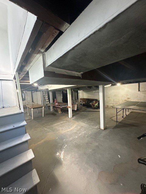 66 W High Street New Concord OH 43762