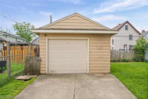 2601 Tate Avenue Cleveland OH 44109