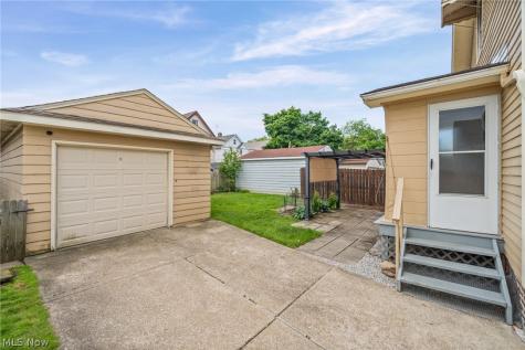 2601 Tate Avenue Cleveland OH 44109