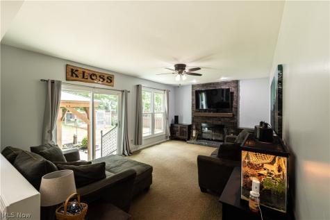 18717 Walnut Drive Strongsville OH 44149