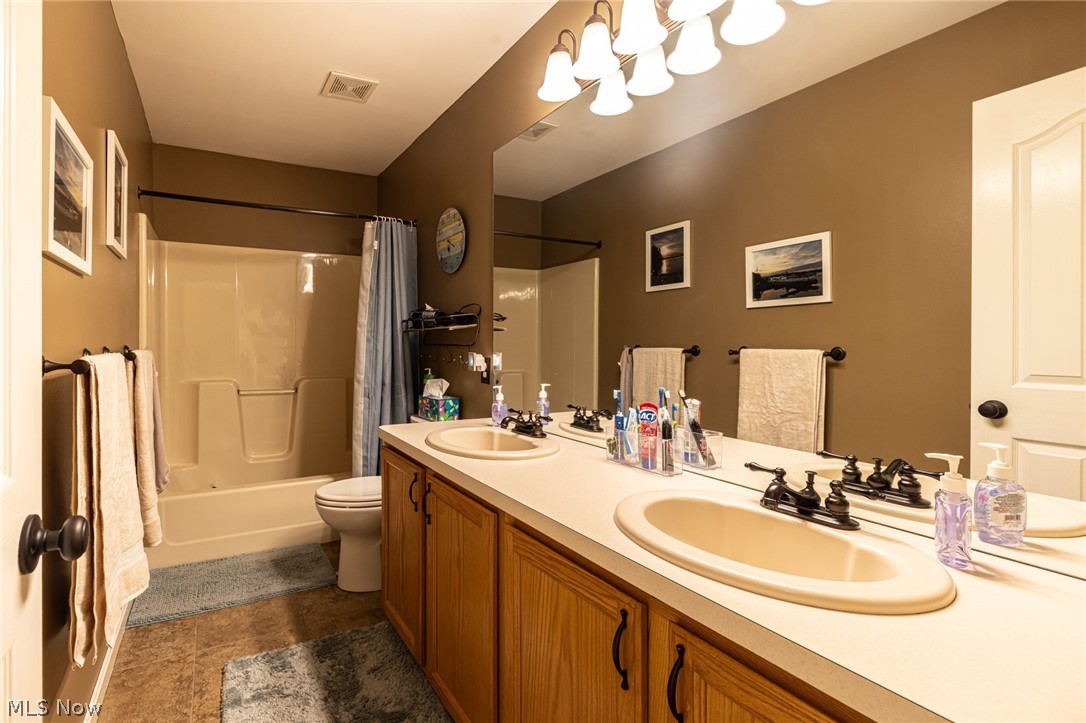 18717 Walnut Drive Strongsville OH 44149