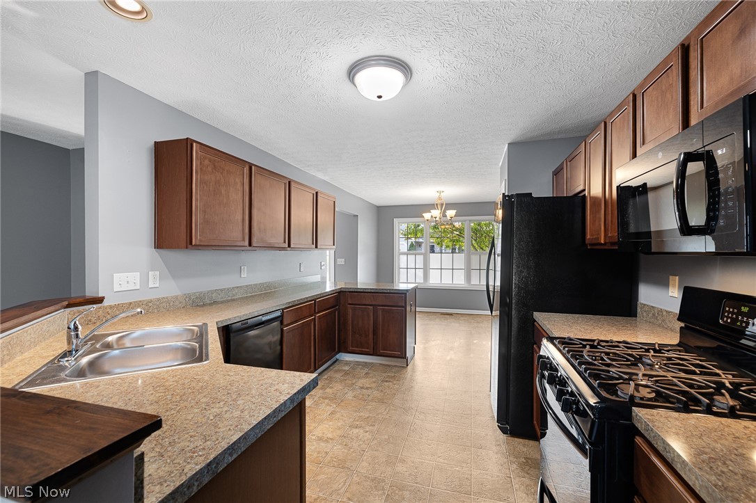 213 Westminster Way Elyria OH 44035