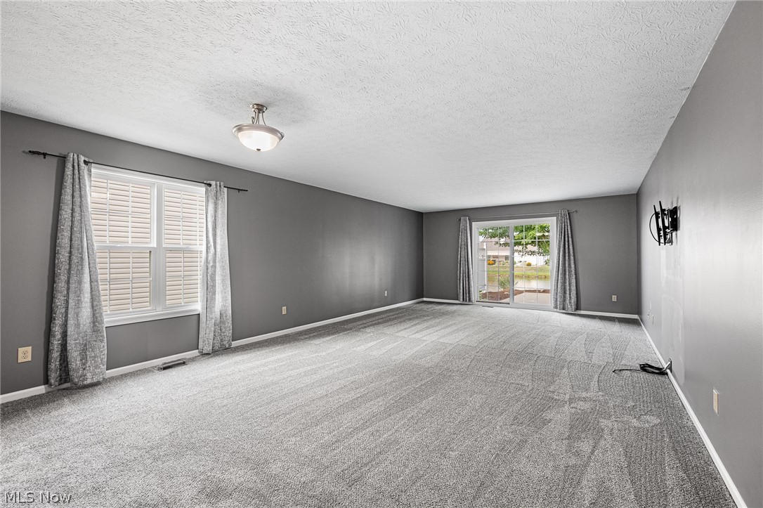 213 Westminster Way Elyria OH 44035