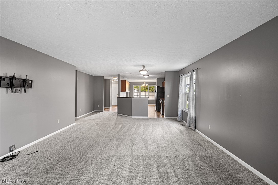 213 Westminster Way Elyria OH 44035