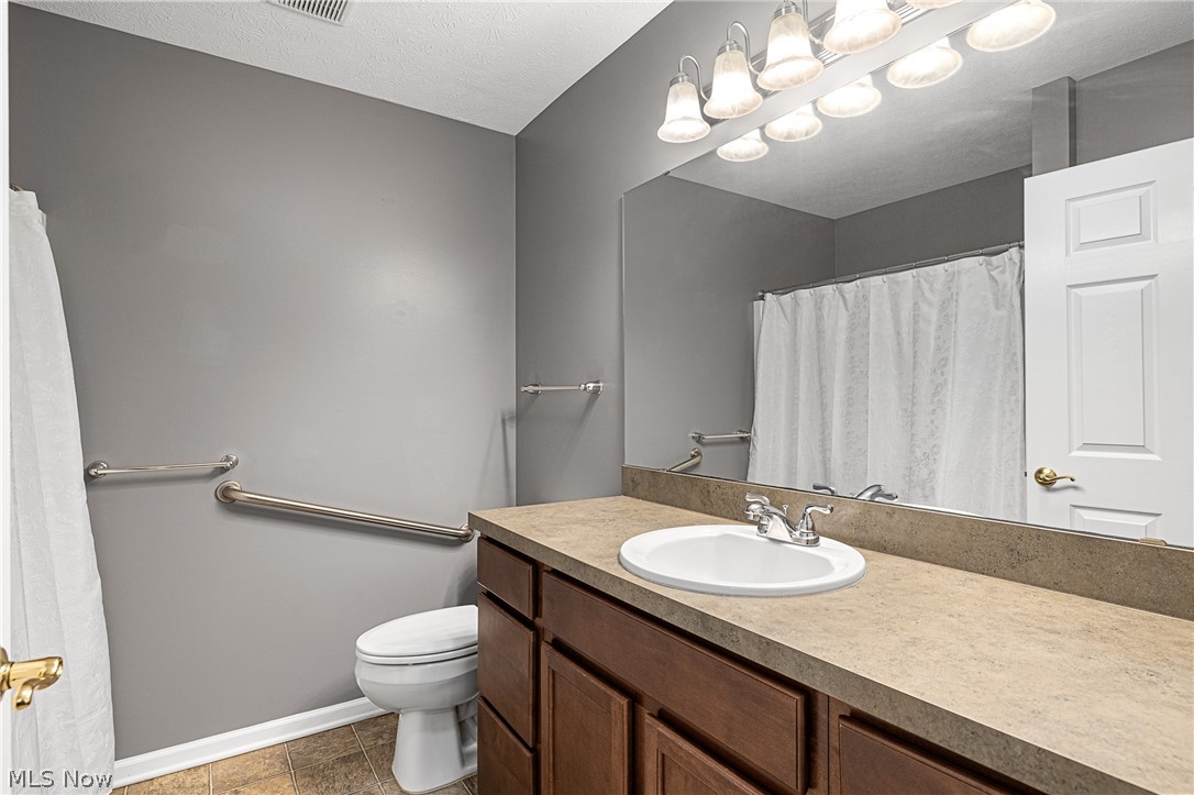 213 Westminster Way Elyria OH 44035