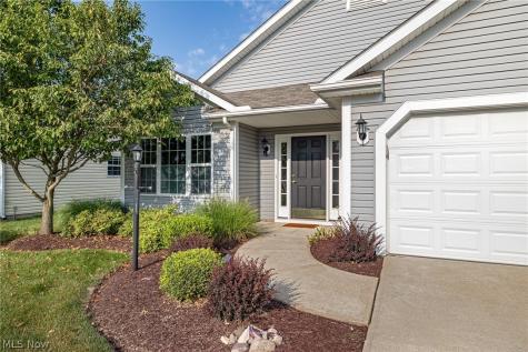 213 Westminster Way Elyria OH 44035