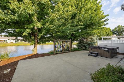 213 Westminster Way Elyria OH 44035