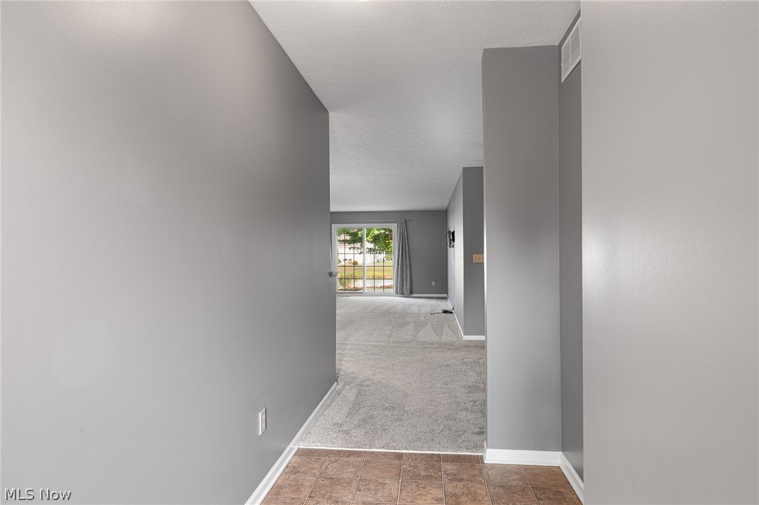 213 Westminster Way Elyria OH 44035